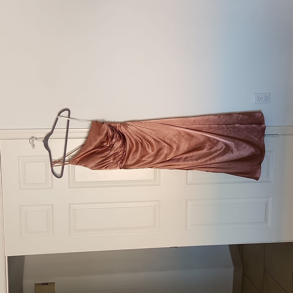 ✨️ GALINA SIGNATURE charmeuse draped one-shoulder Quartz Slit Maxi Dress. Sz 6 - Picture 4 of 13